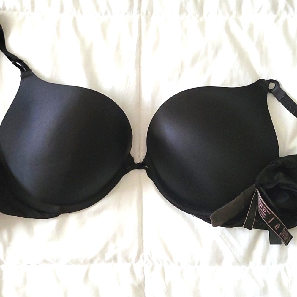 Victoria's Secret Bombshell Push Up Bra 36C